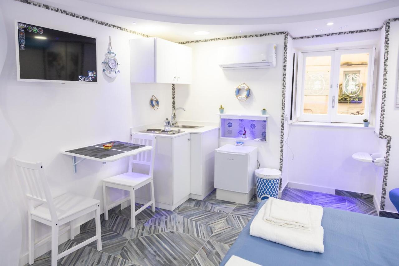 A Fenestrella E San Gregorio Armeno Appartement Napels Buitenkant foto
